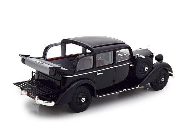 Mercedes-Benz Mercedes-Benz 260D Pullman Landaulet 1936 - 1:18 - Triple 9 Resin Collection Mercedes-Benz Mercedes-Benz 260D Pullman Landaulet 1936 - 1:18 - Triple 9 Resin Collection