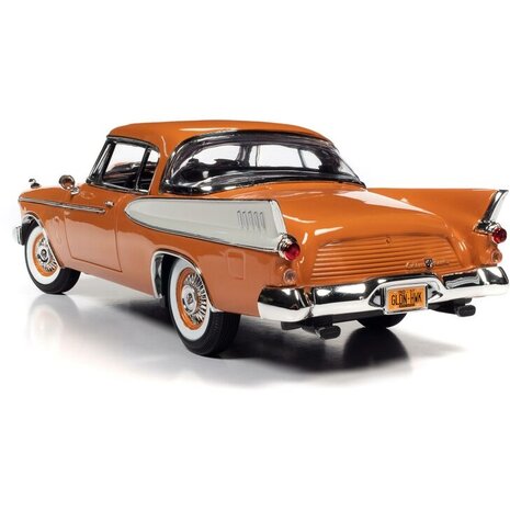 Studebaker Studebaker Golden Hawk 1957 - 1:18 - Auto World Studebaker Studebaker Golden Hawk 1957 - 1:18 - Auto World