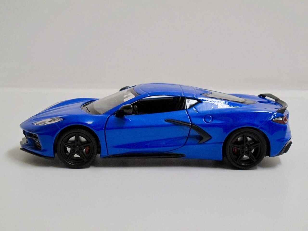 Chevrolet Chevrolet Corvette Stingray C8 2020 - 1:24 - Motor Max