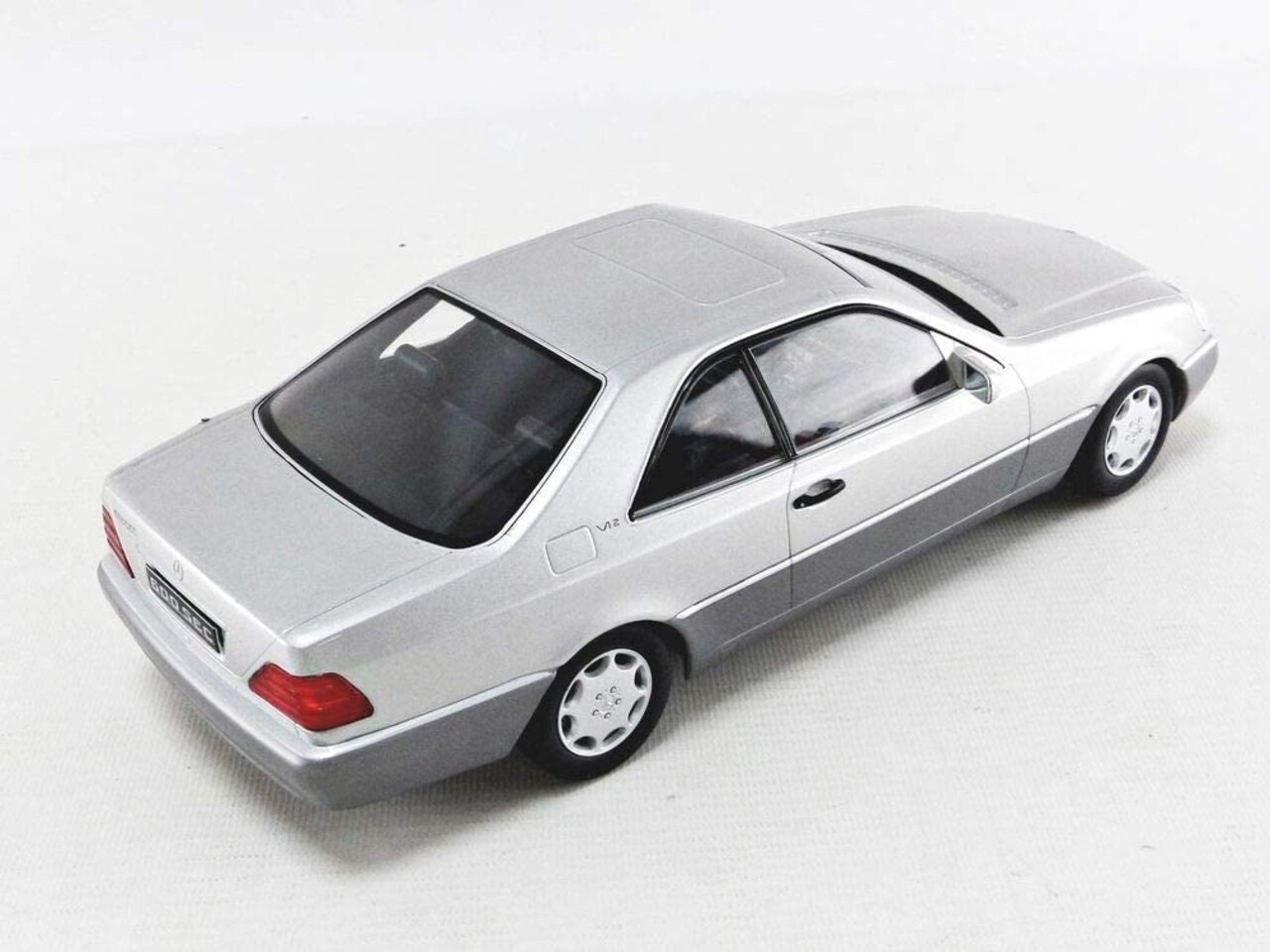 Mercedes-Benz Mercedes-Benz 600 SEC - 1:18 - KK Scale Mercedes-Benz Mercedes-Benz 600 SEC - 1:18 - KK Scale