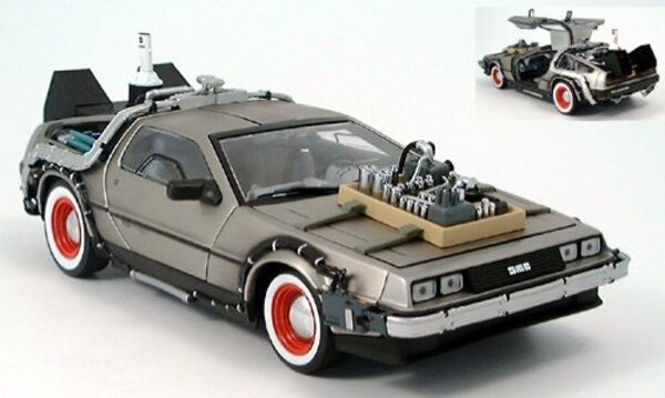 DeLorean DeLorean DMC 12  'Back to the Future III' - 1:18 - Sun Star DeLorean DeLorean DMC 12  'Back to the Future III' - 1:18 - Sun Star