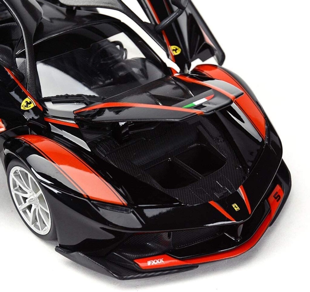 Ferrari Ferrari FXX K #5 - 1:18 - Bburago Ferrari Ferrari FXX K #5 - 1:18 - Bburago