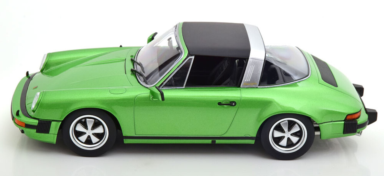 Porsche Porsche 911 SC Targa 1977 - 1:18 - KK Scale