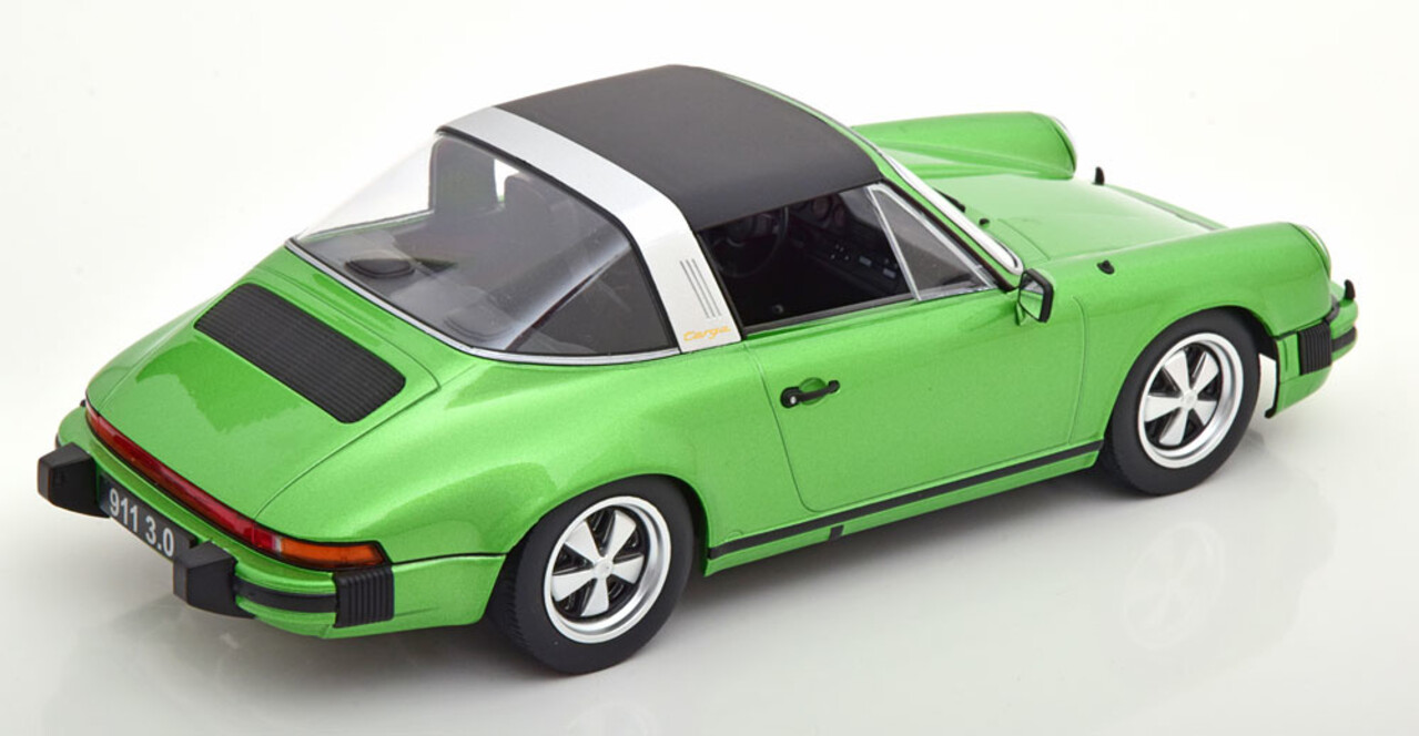 Porsche Porsche 911 SC Targa 1977 - 1:18 - KK Scale