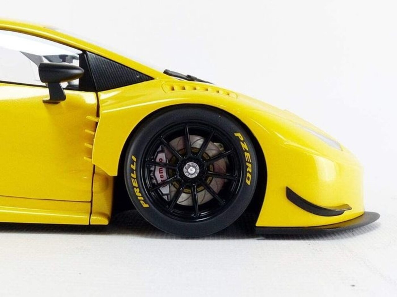 Lamborghini Lamborghini Huracán GT3 - 1:18 - AUTOart Lamborghini Lamborghini Huracán GT3 - 1:18 - AUTOart