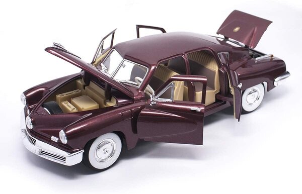 Tucker Tucker Torpedo 1948 - 1:18 - Road Signature