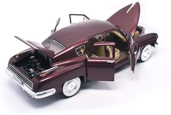 Tucker Tucker Torpedo 1948 - 1:18 - Road Signature