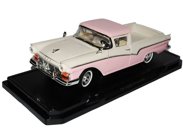 Ford Ford Ranchero 1957 - 1:18 - Road Signature Ford Ford Ranchero 1957 - 1:18 - Road Signature