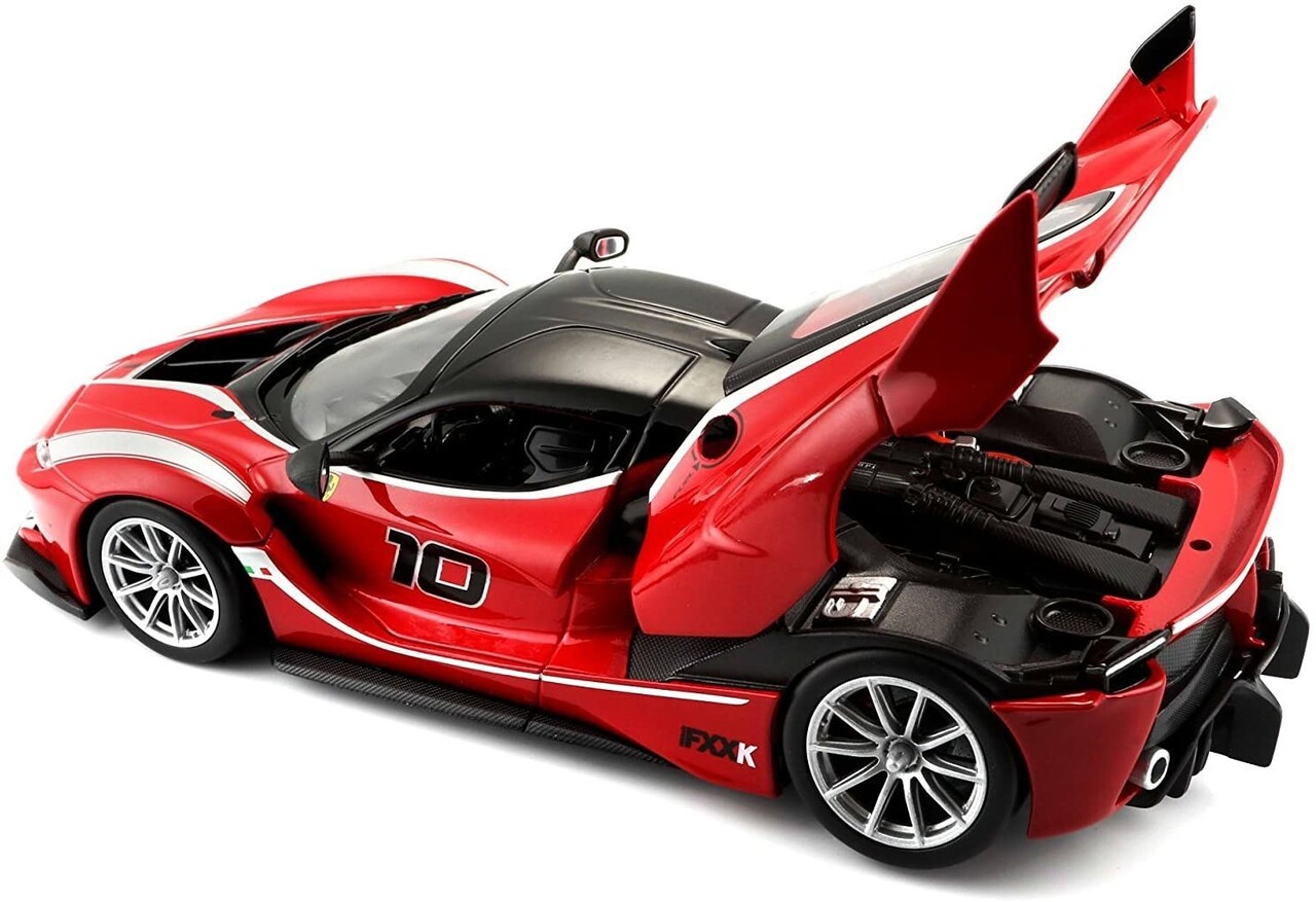Ferrari Ferrari FXK-K #10 'Metal Modelkit' - 1:24 - Maisto Ferrari Ferrari FXK-K #10 'Metal Modelkit' - 1:24 - Maisto