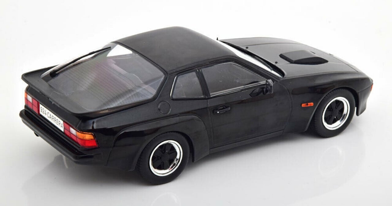 Porsche Porsche 924 Carrera GT 1981 - 1:18 - Modelcar Group Porsche Porsche 924 Carrera GT 1981 - 1:18 - Modelcar Group