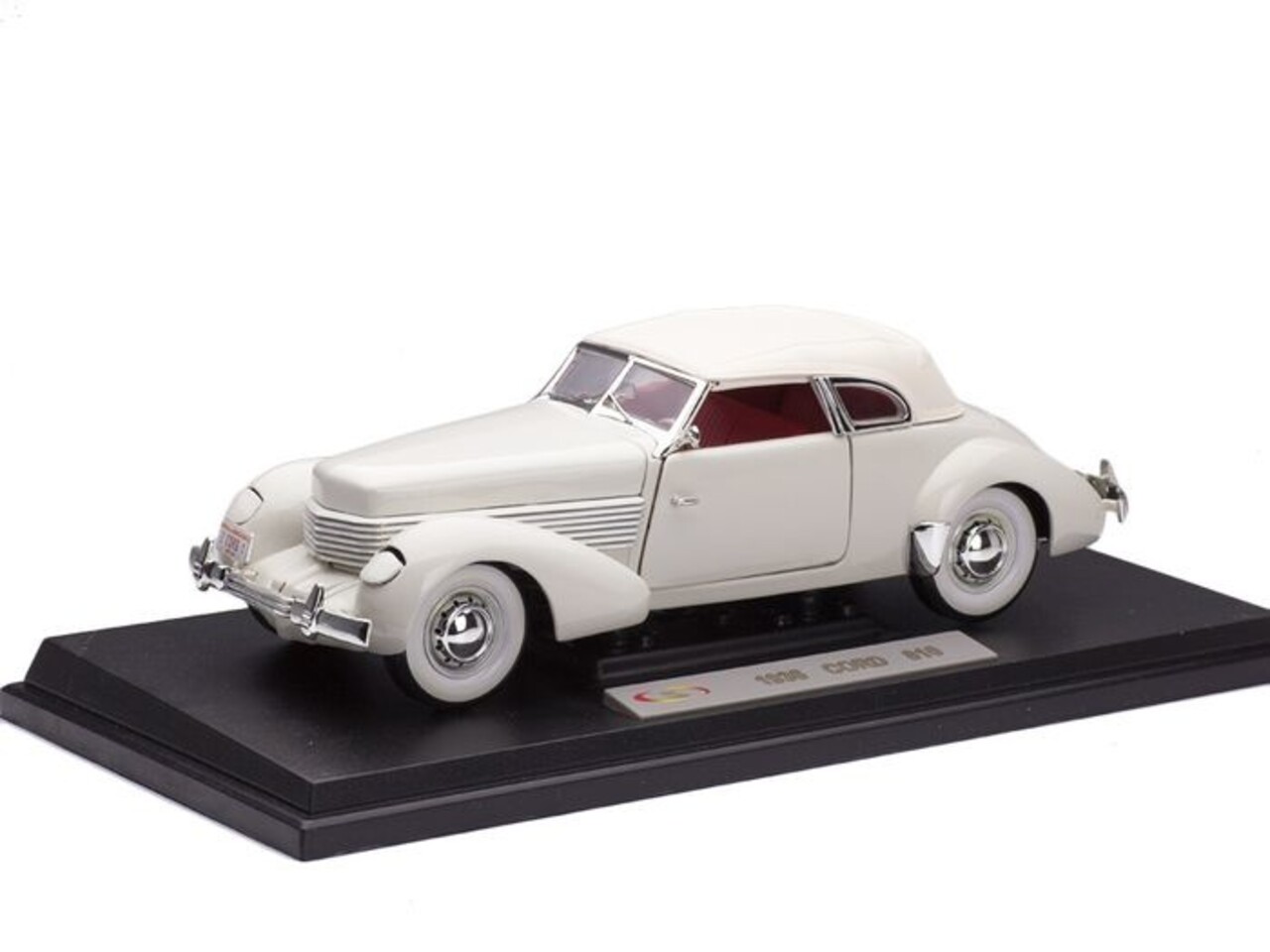 Cord Cord 810 1936 - 1:18 - Signature Models Cord Cord 810 1936 - 1:18 - Signature Models