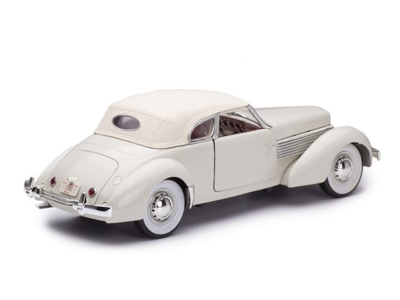 Cord Cord 810 1936 - 1:18 - Signature Models Cord Cord 810 1936 - 1:18 - Signature Models