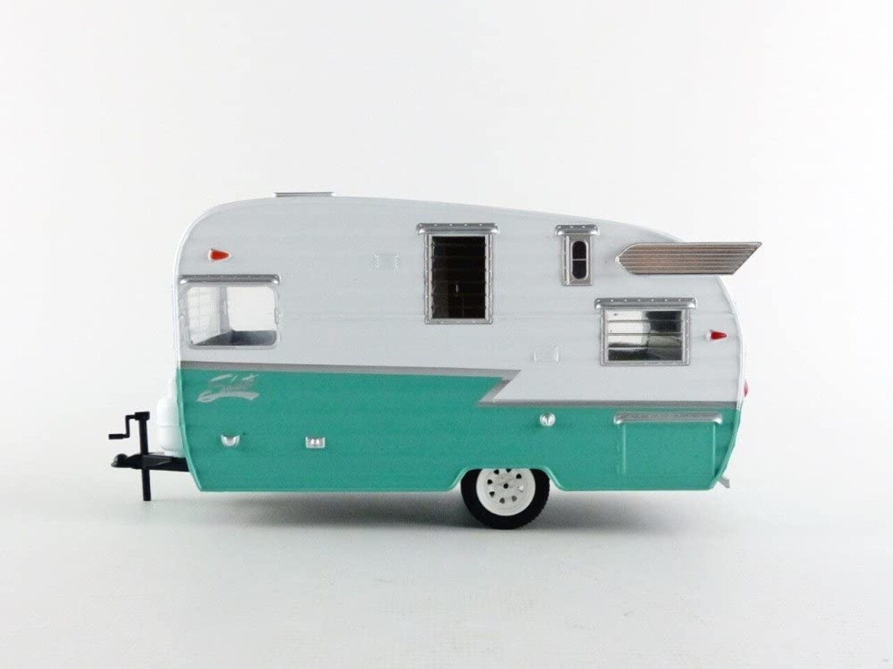 Shasta Shasta 15' Airflyte - 1:24 - Greenlight Shasta Shasta 15' Airflyte - 1:24 - Greenlight