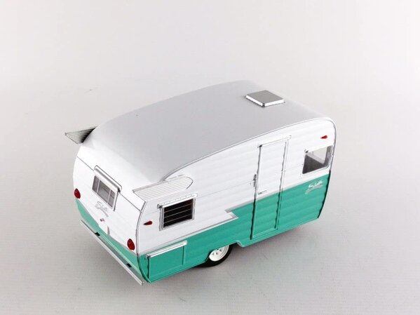 Shasta Shasta 15' Airflyte - 1:24 - Greenlight Shasta Shasta 15' Airflyte - 1:24 - Greenlight