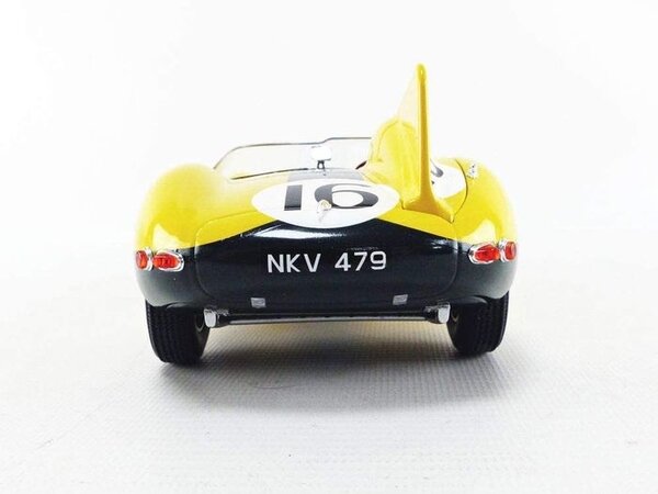 Jaguar Jaguar D-Type #16 4th 24h Le Mans 1957 - 1:18 - CMR Classic Model Replicars