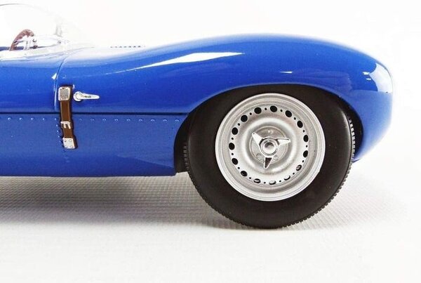 Jaguar Jaguar D-Type #17 3rd 24h Le Mans 1957 - 1:18 - CMR Classic Model Replicars Jaguar Jaguar D-Type #17 3rd 24h Le Mans 1957 - 1:18 - CMR Classic Model Replicars