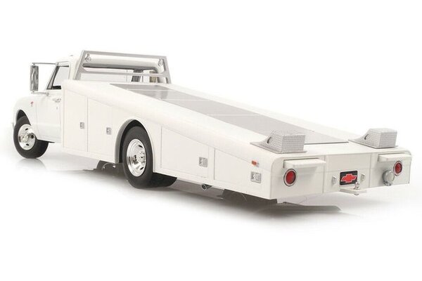 Chevrolet Chevrolet C30 Ramp Truck 1967 - 1:18 - ACME