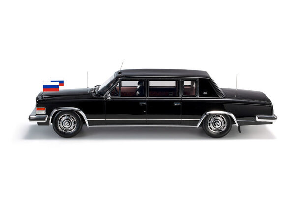 ZIL ZIL 4104 Russian Presidential Limousine M. Gorbatsjov 1985 - 1:18 - Top Marques Collectibles