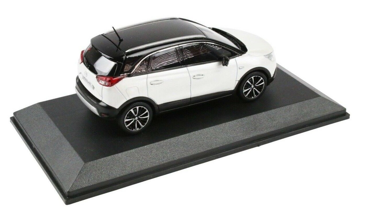 Opel Opel Crossland X - 1:43 - iScale