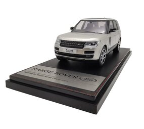 Land Rover Land Rover Range Rover - 1:43 - LCD Models Land Rover Land Rover Range Rover - 1:43 - LCD Models