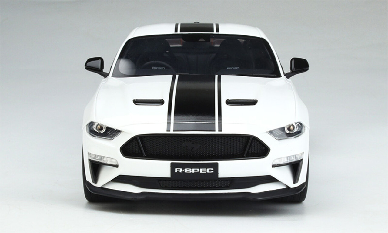 Ford Ford Mustang R-Spec RHD 2020 - 1:18 - GT Spirit Ford Ford Mustang R-Spec RHD 2020 - 1:18 - GT Spirit