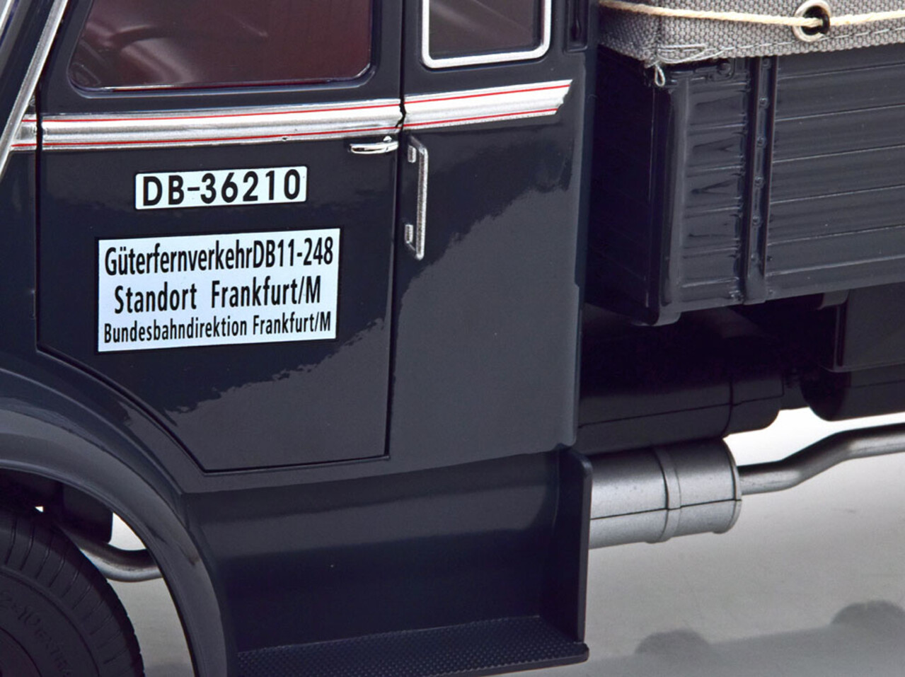 Krupp Krupp Titan 'Deutsche Bundesbahn' - 1:18 - Road Kings Krupp Krupp Titan 'Deutsche Bundesbahn' - 1:18 - Road Kings