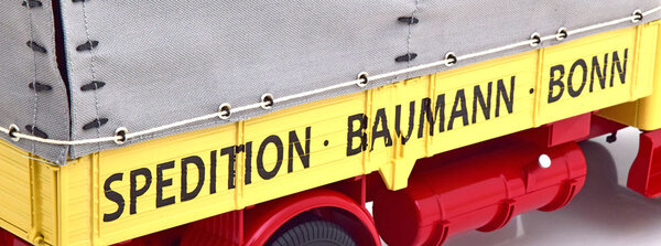 Krupp Krupp Titan 'Spedition Baumann Bonn' - 1:18 - Road Kings Krupp Krupp Titan 'Spedition Baumann Bonn' - 1:18 - Road Kings