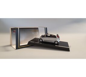 Mitsubishi Mitsubishi i - 1:43 - Vitesse Mitsubishi Mitsubishi i - 1:43 - Vitesse