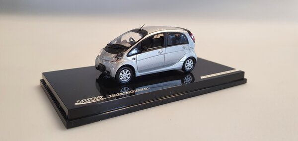 Mitsubishi Mitsubishi i - 1:43 - Vitesse