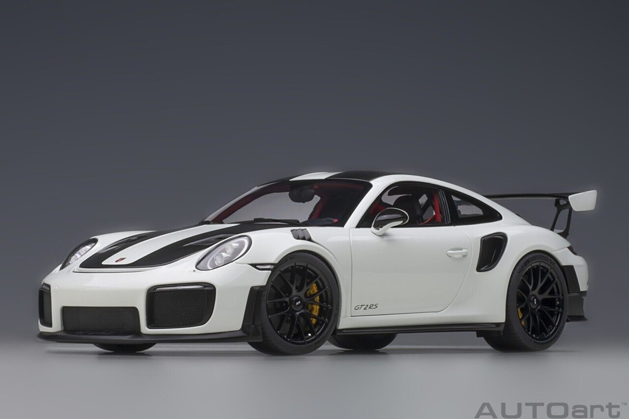Porsche Porsche 911 (991.2) GT2 RS Weissach Package - 1:18 - AUTOart Porsche Porsche 911 (991.2) GT2 RS Weissach Package - 1:18 - AUTOart