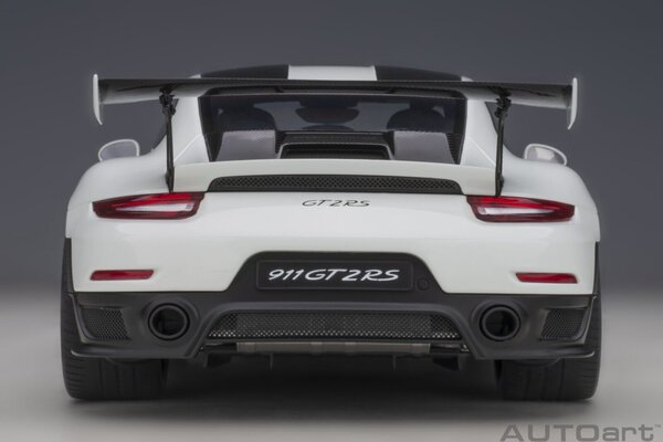 Porsche Porsche 911 (991.2) GT2 RS Weissach Package - 1:18 - AUTOart Porsche Porsche 911 (991.2) GT2 RS Weissach Package - 1:18 - AUTOart