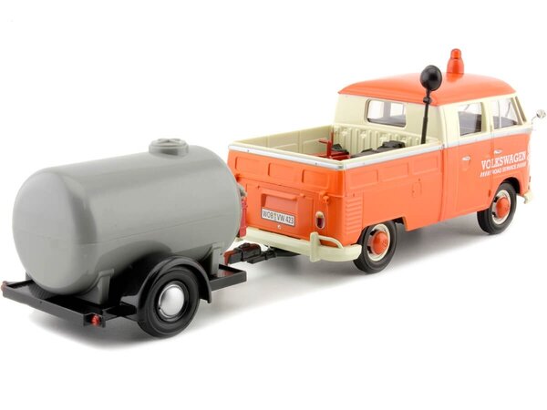 Volkswagen Volkswagen T1 (Type 2) Double Cab Road Service Pick-Up + Oil Tank Trailer 1962 - 1:24 - Motor Max