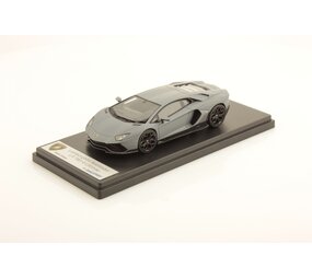 Lamborghini Lamborghini Aventador LP 780-4 Ultimae - 1:43 - LookSmart Lamborghini Lamborghini Aventador LP 780-4 Ultimae - 1:43 - LookSmart