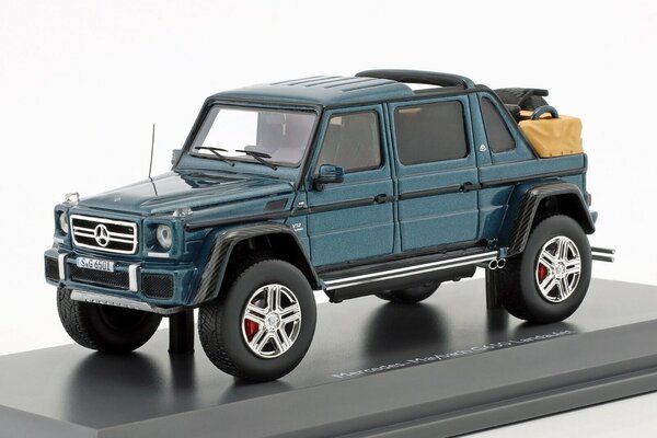 Mercedes-Benz Mercedes-Maybach G650 Landaulet - 1:43 - Schuco