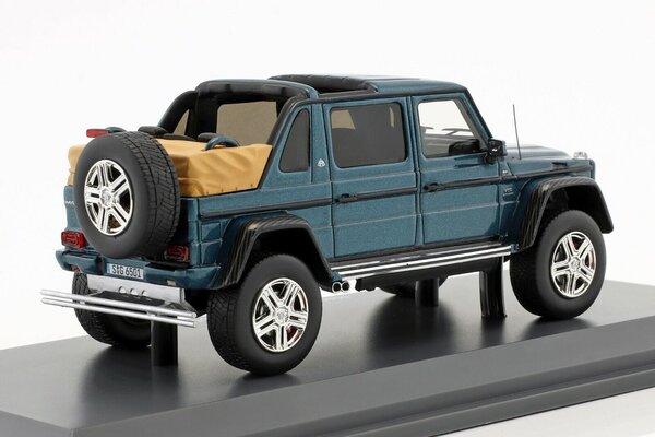 Mercedes-Benz Mercedes-Maybach G650 Landaulet - 1:43 - Schuco