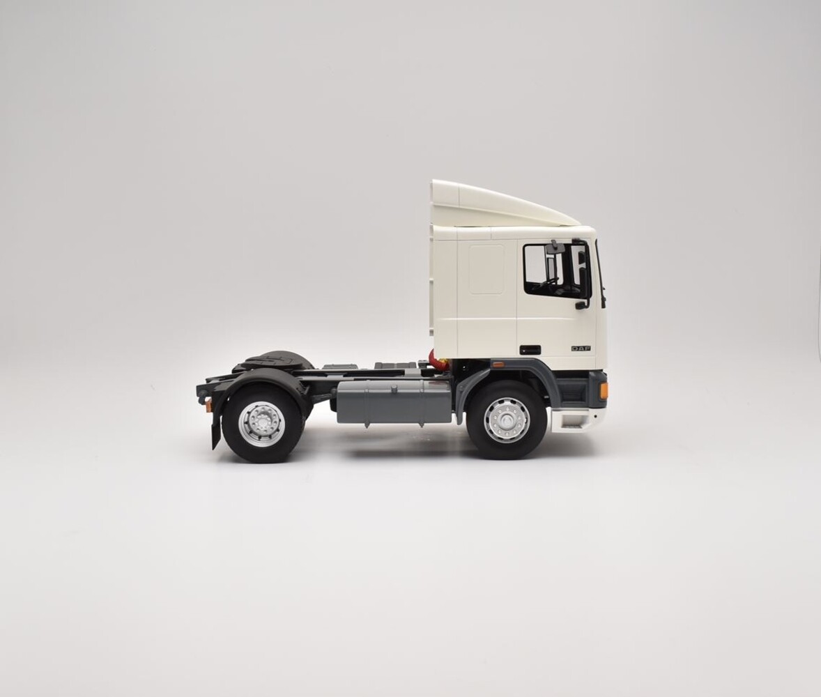 Daf DAF 95-FT Comfort Cab - 1:18 - Scale Masters