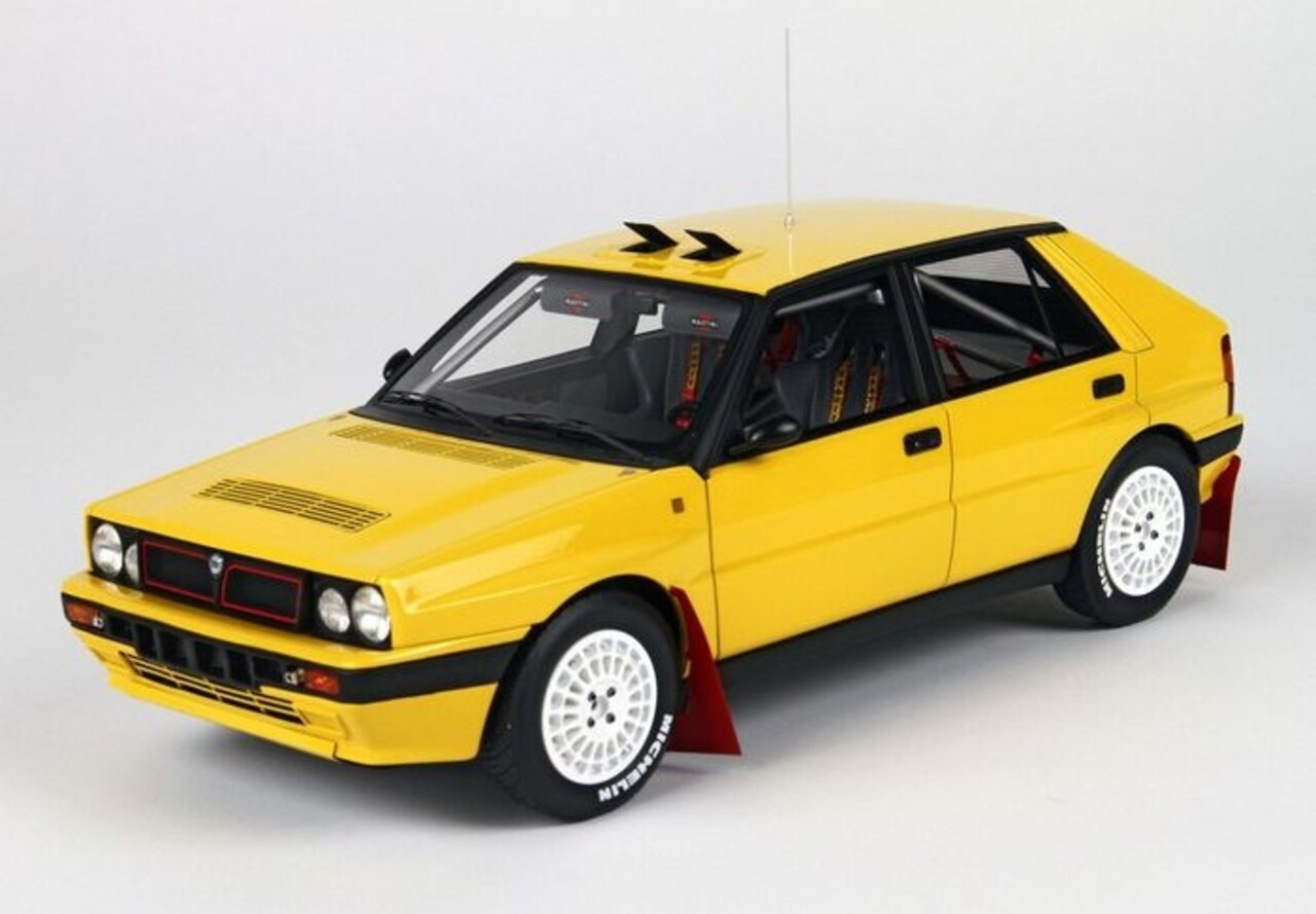 Lancia Lancia Delta Integrale HF 16V - 1:18 - BBR