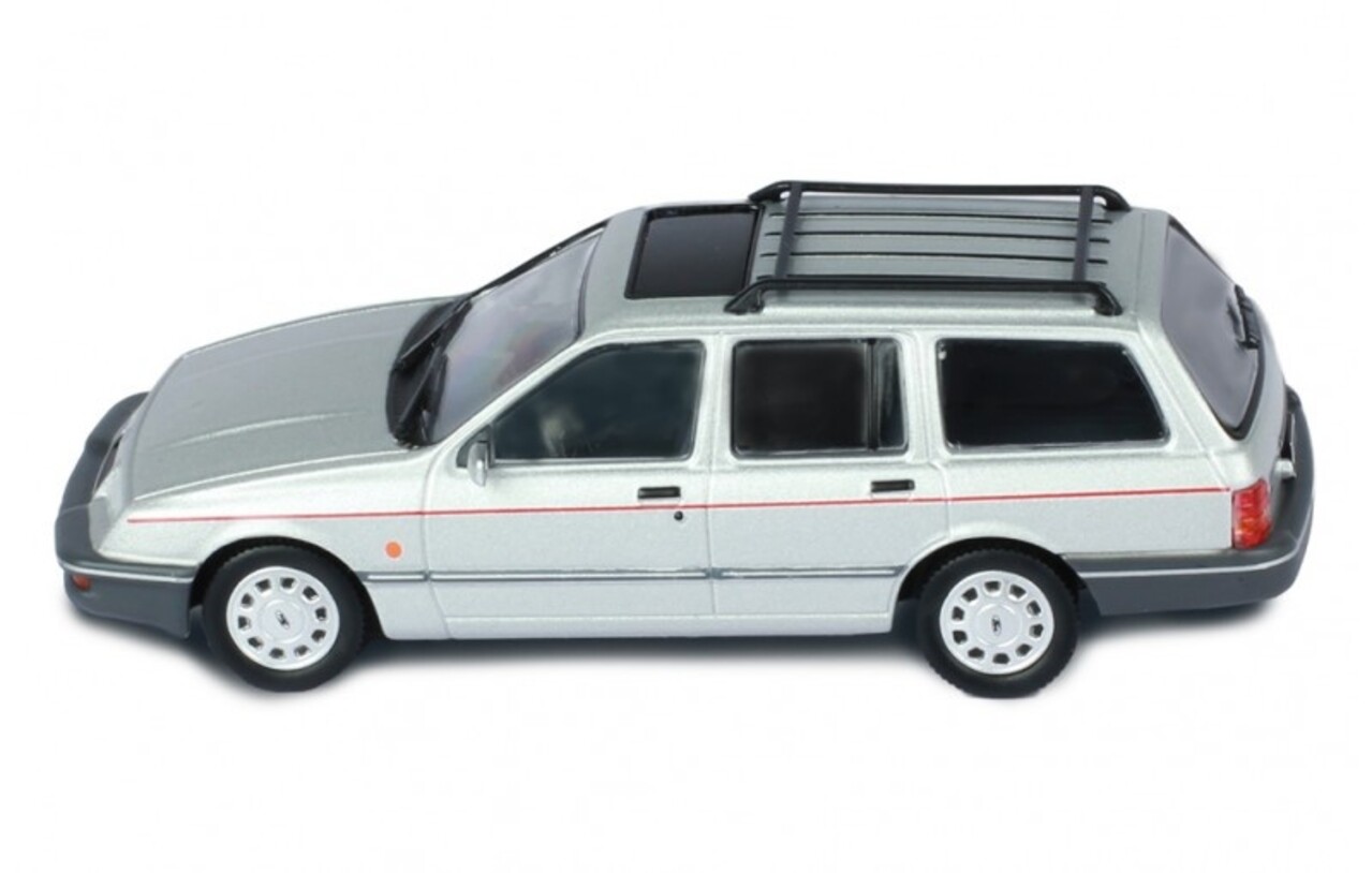 Ford Ford Sierra Turnier Ghia 1986 - 1:43 - IXO Models