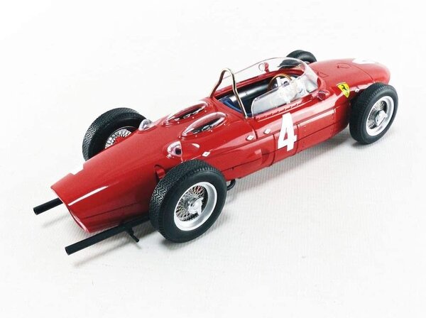 Formule 1 Ferrari Dino 156 Sharknose #4 Winner British GP - 1:18 - CMR Classic Model Replicars Formule 1 Ferrari Dino 156 Sharknose #4 Winner British GP - 1:18 - CMR Classic Model Replicars