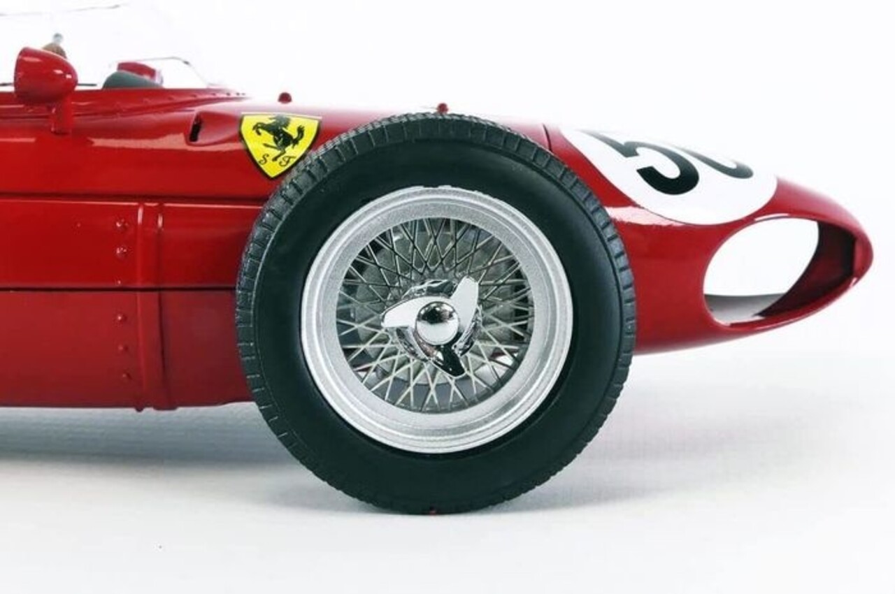 Formule 1 Ferrari Dino 156 Sharknose #50 Winner French GP 1961 - 1:18 - CMR Classic Model Replicars
