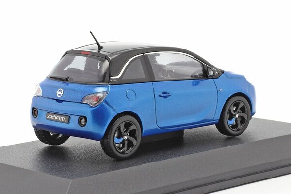 Opel Opel Adam - 1:43 - iScale