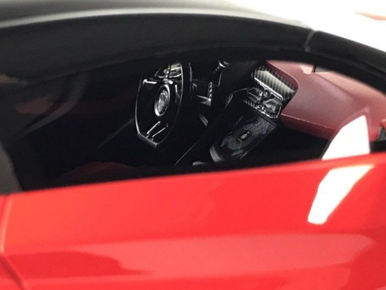 W Motors W Motors Fenyr Supersport - 1:18 - SophiArt W Motors W Motors Fenyr Supersport - 1:18 - SophiArt