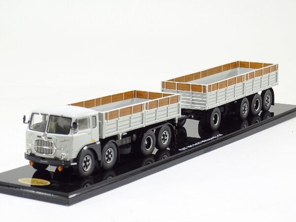 Fiat Fiat 690 N1 6x2/2 Millepiedi + 4 Achsigem Anhänger - 1:50 - Golden Oldies