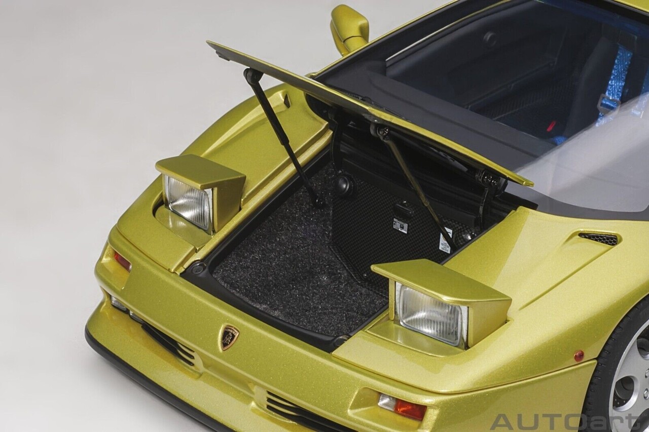 Lamborghini Lamborghini Diablo SE30 30th Anniversary Edition 1994 - 1:18 - AUTOart