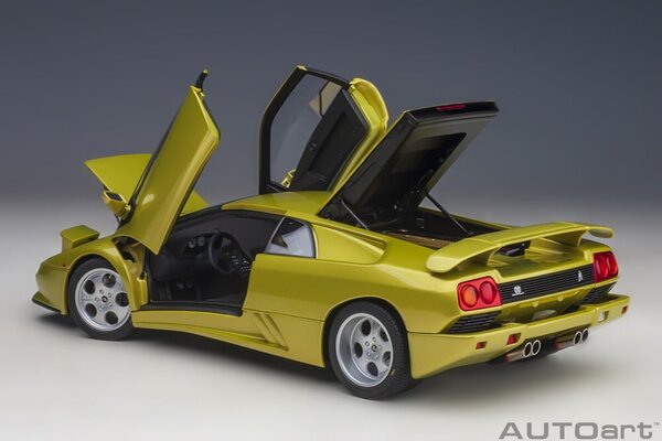 Lamborghini Lamborghini Diablo SE30 30th Anniversary Edition 1994 - 1:18 - AUTOart