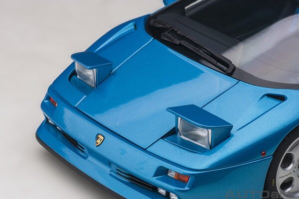 Lamborghini Lamborghini Diablo SE30 30th Anniversary Edition - 1:18 - AUTOart