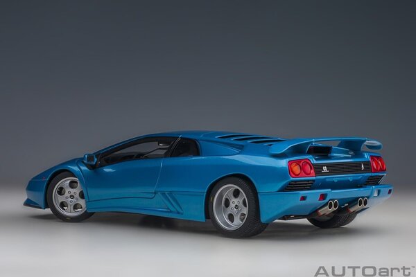 Lamborghini Lamborghini Diablo SE30 30th Anniversary Edition - 1:18 - AUTOart
