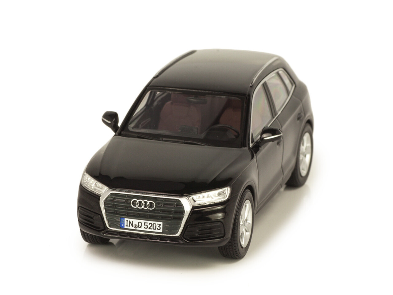 Audi Audi Q5 - 1:43 - iScale