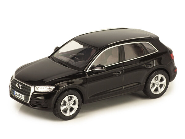 Audi Audi Q5 - 1:43 - iScale