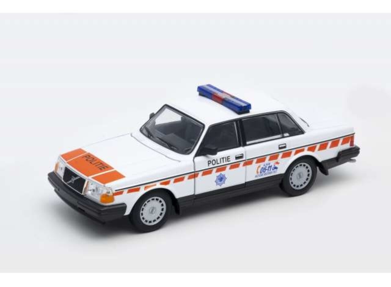 Volvo Volvo 240 GL 1986 'Dutch Police' - 1:24 - Welly Volvo Volvo 240 GL 1986 'Dutch Police' - 1:24 - Welly